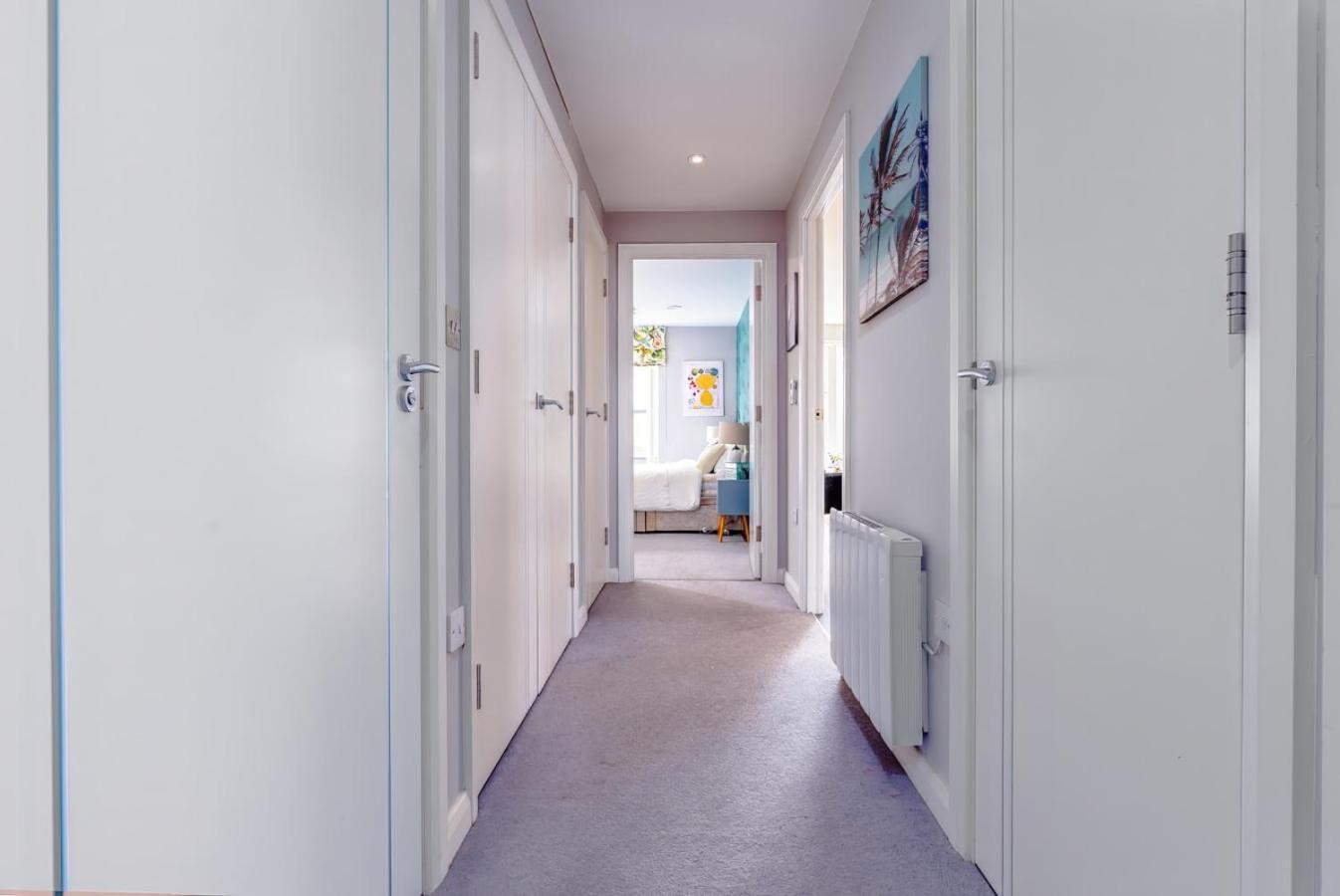 בריסטול Iconic Garden Apt, Steps From City Centre & Cafes מראה חיצוני תמונה